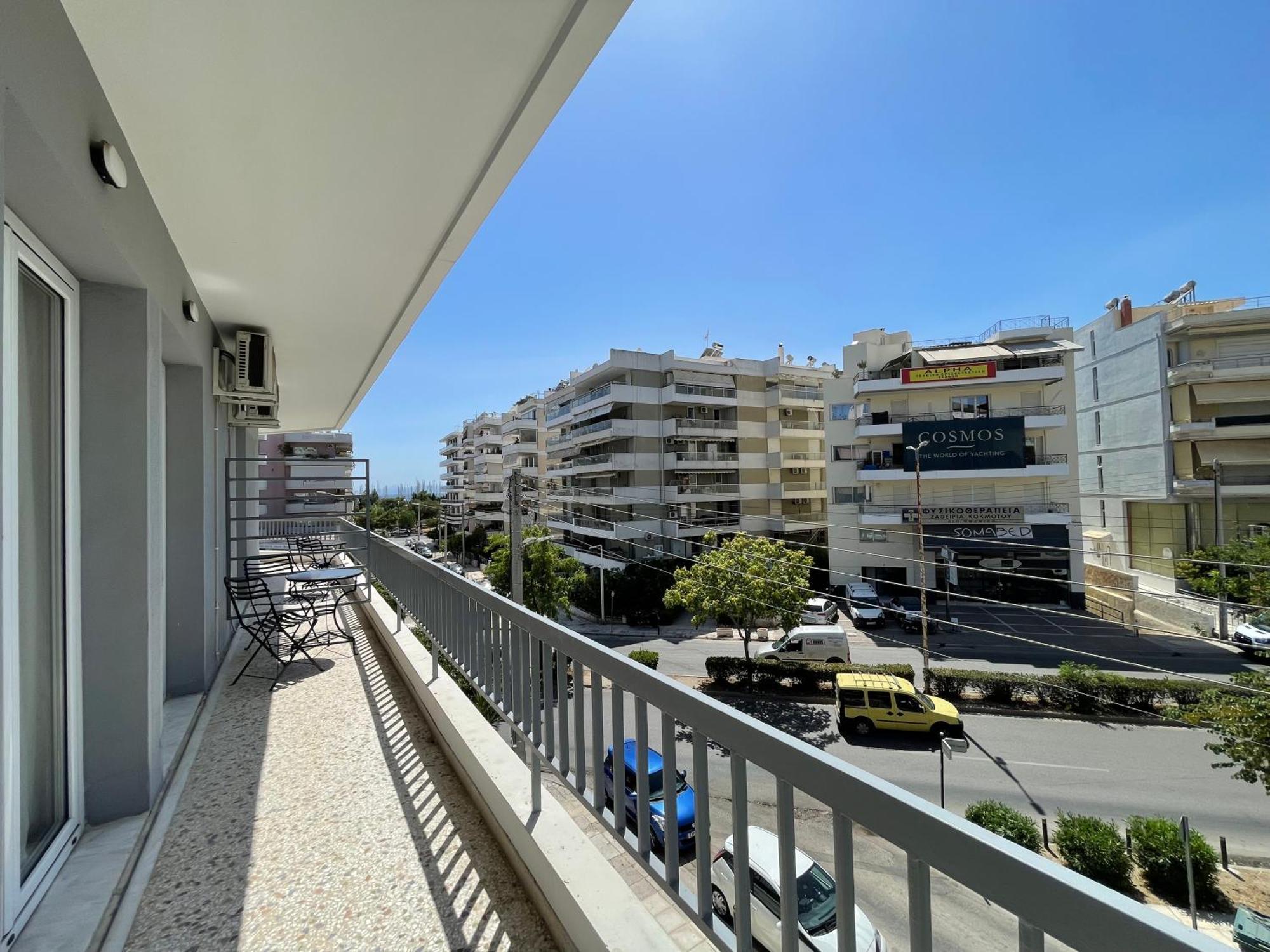 Athenean Bnb Seaside Serenity Steps From The Riviera Buitenkant foto