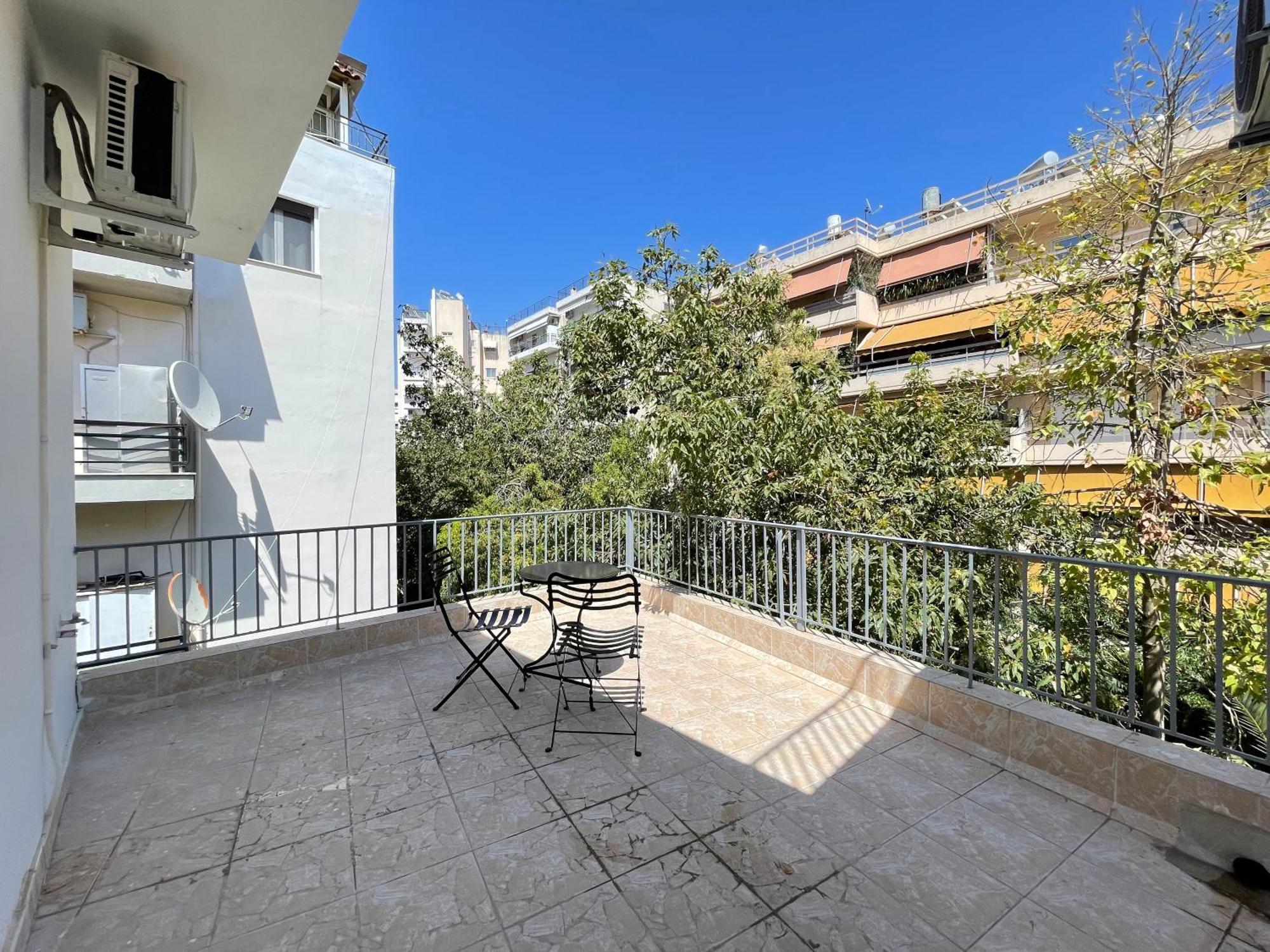 Athenean Bnb Seaside Serenity Steps From The Riviera Buitenkant foto