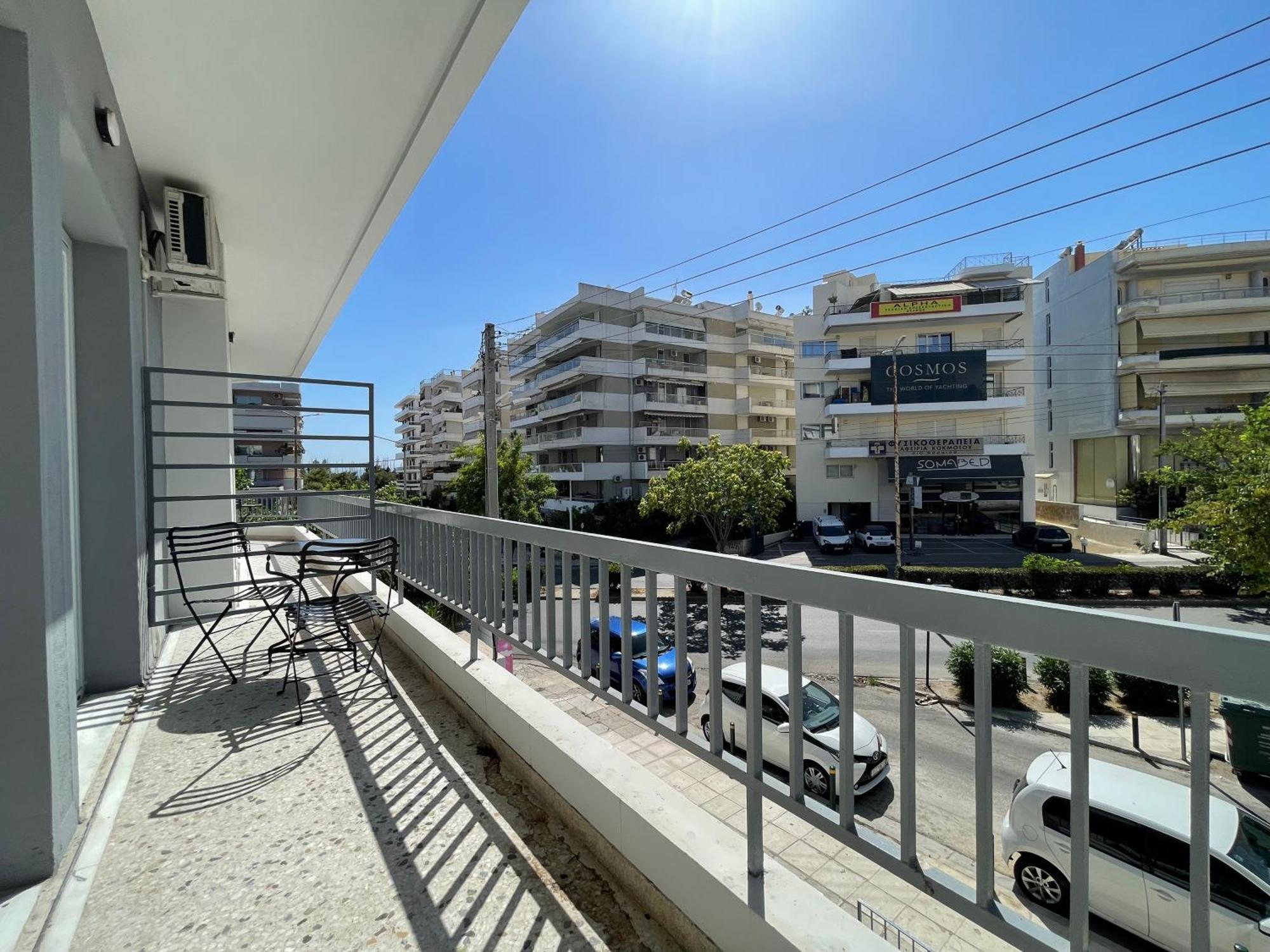Athenean Bnb Seaside Serenity Steps From The Riviera Buitenkant foto